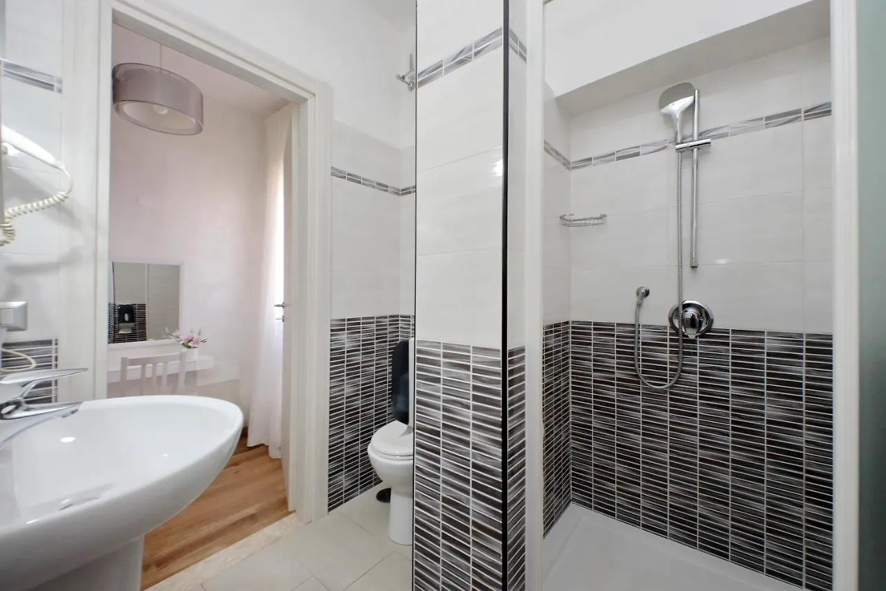 B&B Giuly Fiumicino Bed & Breakfast