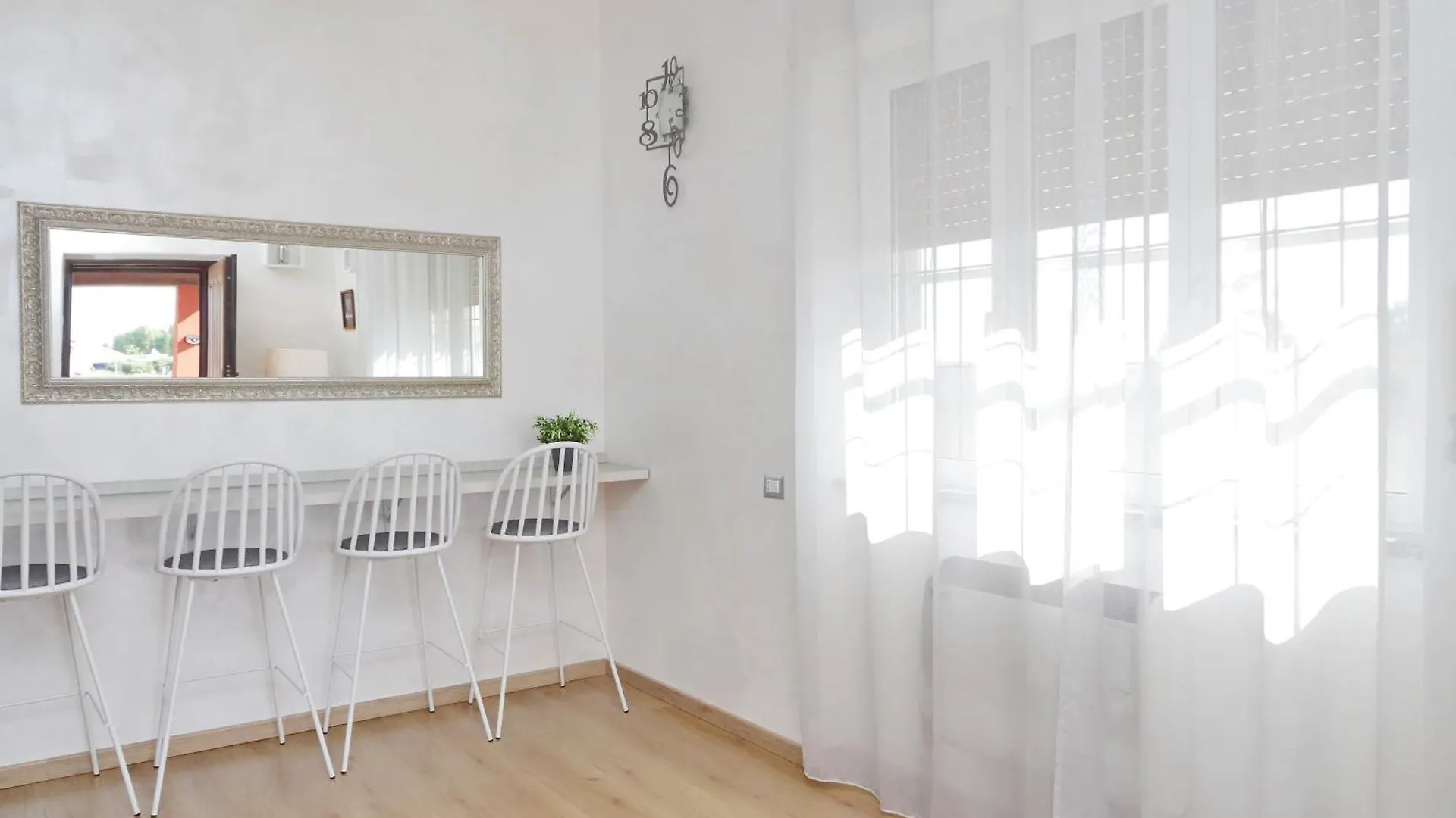 B&B Giuly Fiumicino 0*,